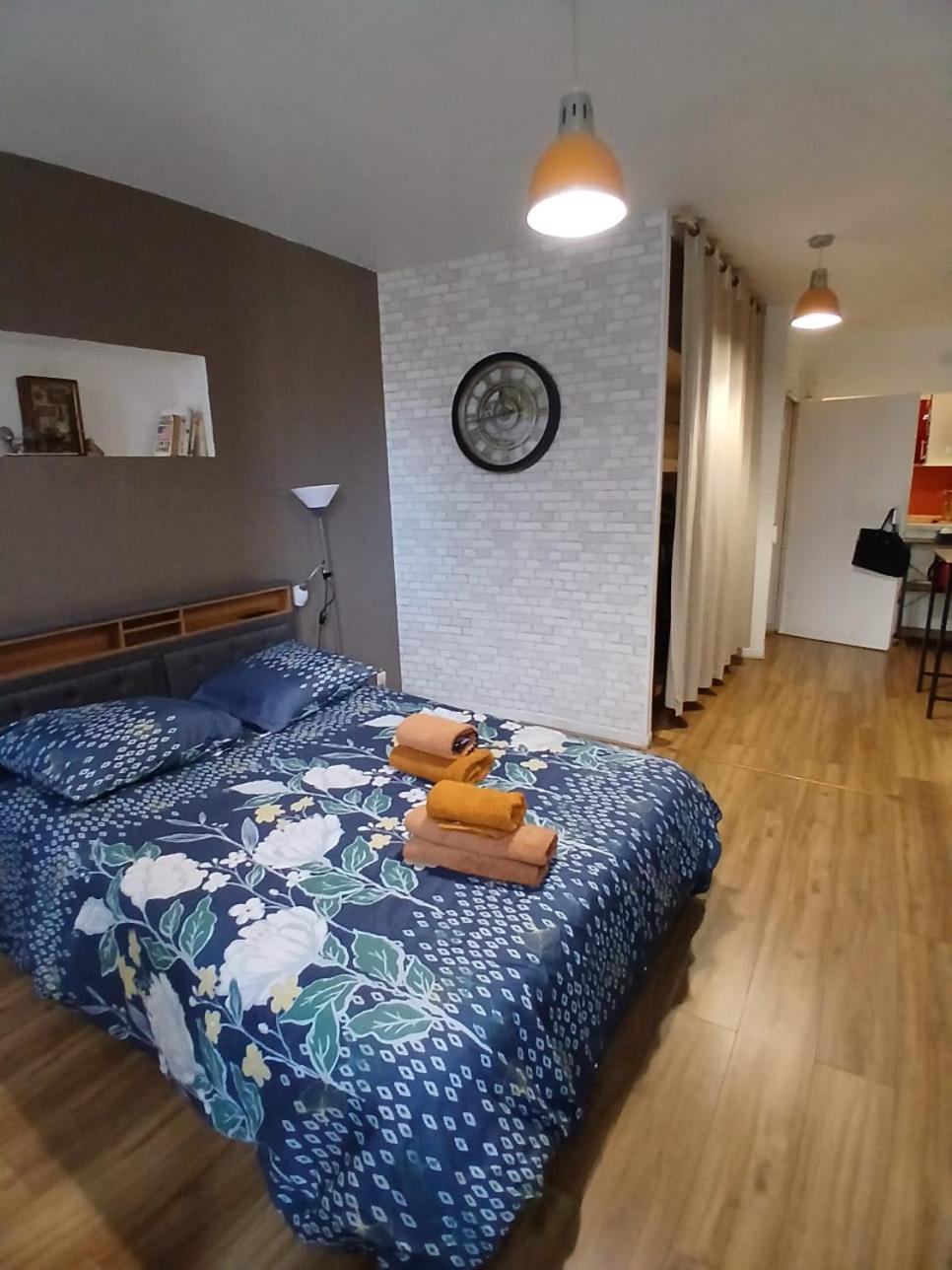 Apartment Renove , Quartier Historique Du Panier , Centre-ville Marseilles